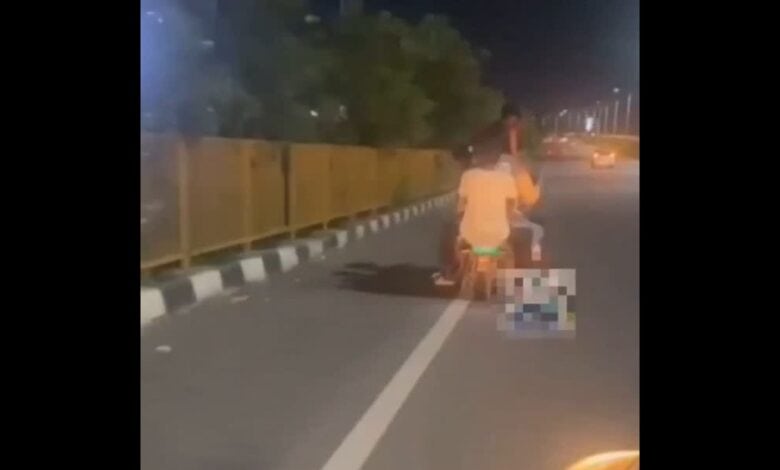 Dangerous stunts on bike in Hyderabad
