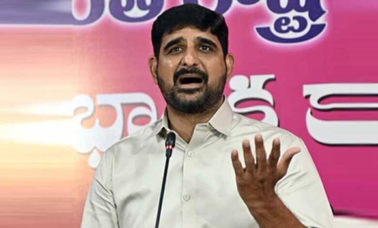 Case filed against BRS MLA P Kaushik Reddy for remarks on Telangana CM A Revanth Redddy.