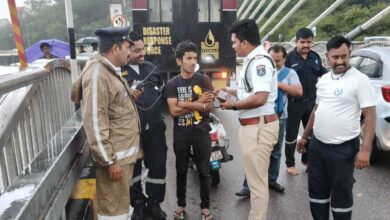 Man attempts suicide at Durgam Cheruvu in Hyderabad.