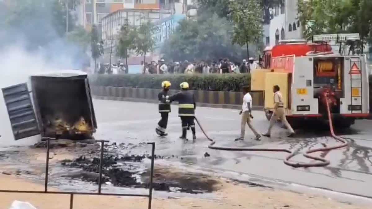Auto catches fire in LB Nagar