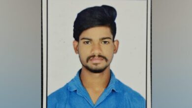 The image of a Gorre Rajendhar, a Telangana man who is stranded in Dubai.