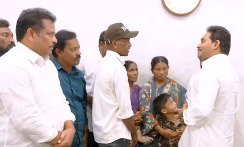 YSRCP chief and former AP CM Jagan Mohan Reddy, met the family of Cheeli Singaiah, who was crushed under his convoy.