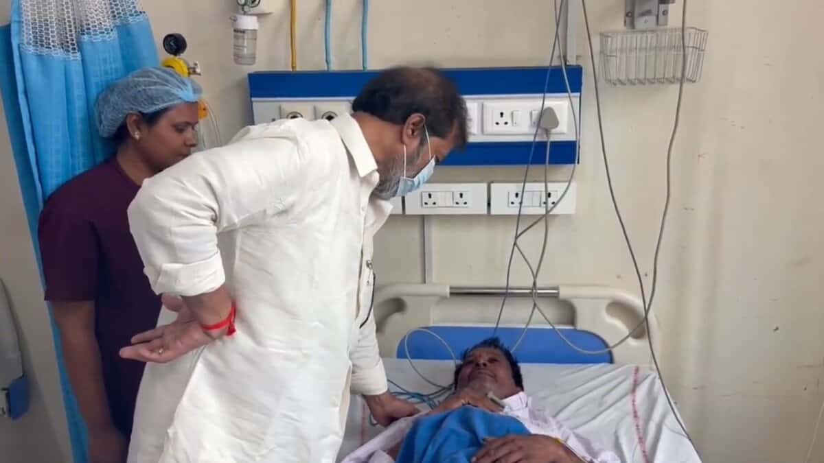 Health minister Damodar Raja Narasimha interacts with patients