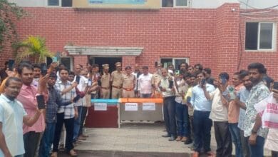 Hyderabad police return mobile phones to owners