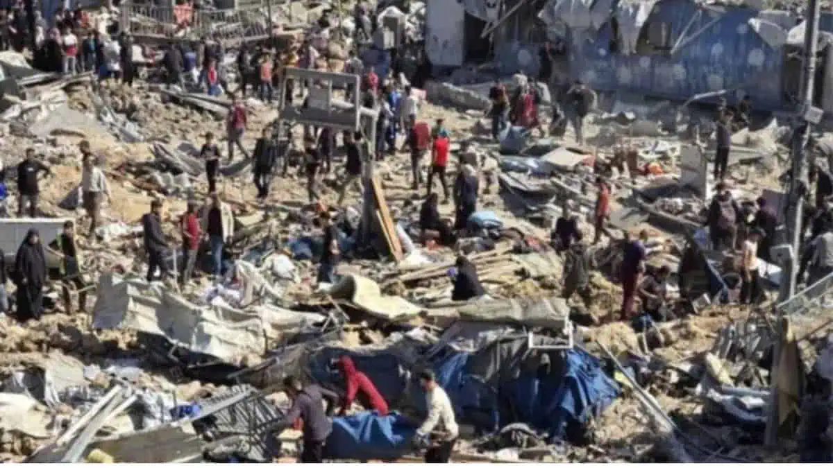 Air Strikes in Gaza