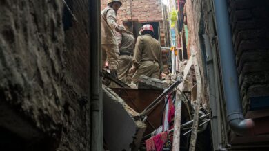 Delhi building collapse