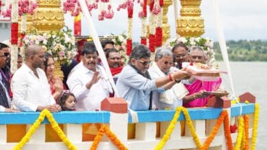 Karnataka Chief Minister Siddaramaiah and Deputy Chief Minister D K Shivakumar offering rituals in Kabini River