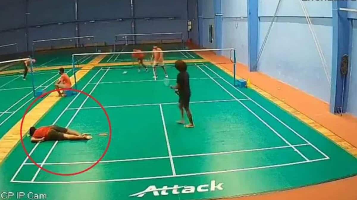 Man dies of heart attack during badminton match in Hyderabad