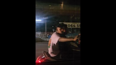Hyderabad cab passenger attacked by drunk teens.