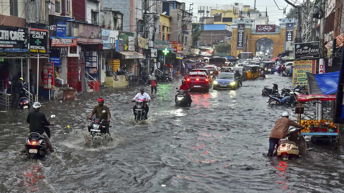 Rains in Hyderabad