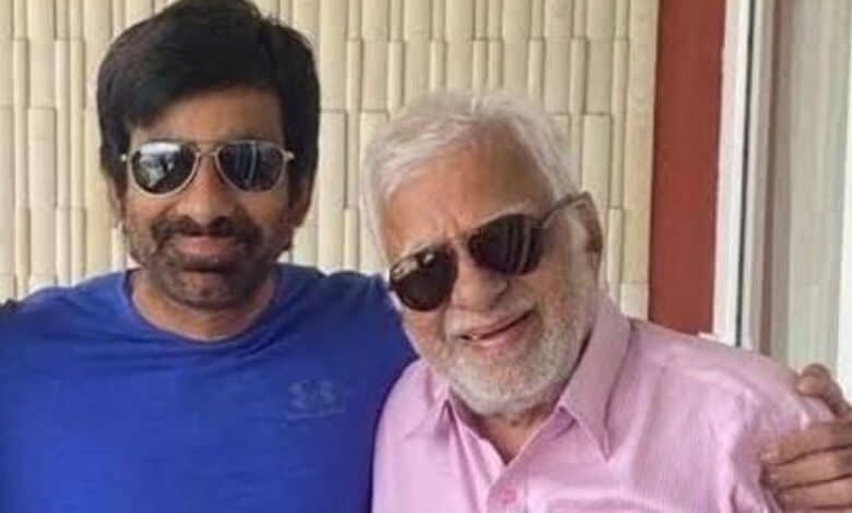 Ravi Teja with dad