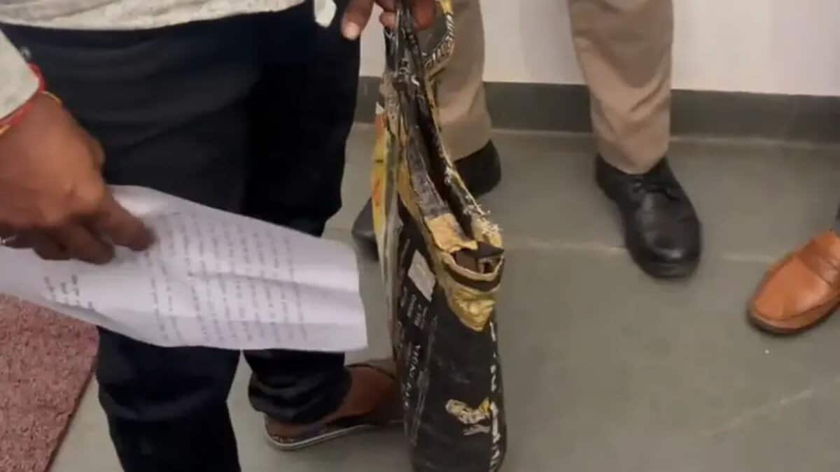 A man carried a stillborn foetus in a bag to the district collectorate