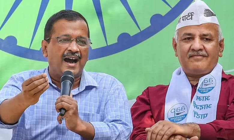 AAP leaeders Arvind Kejriwal and Manish Sisodia