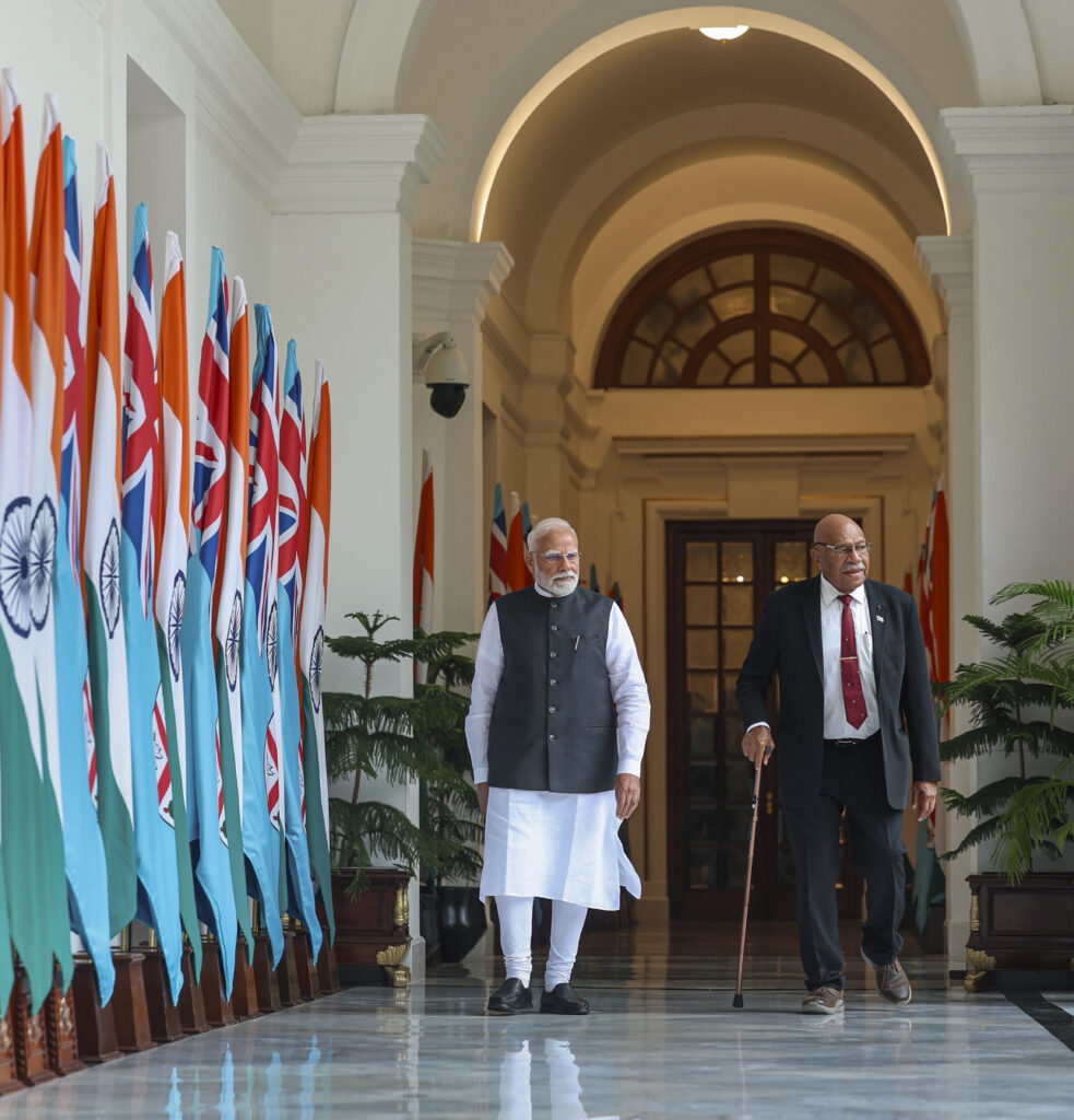 PM Modi meets Fijian counterpart