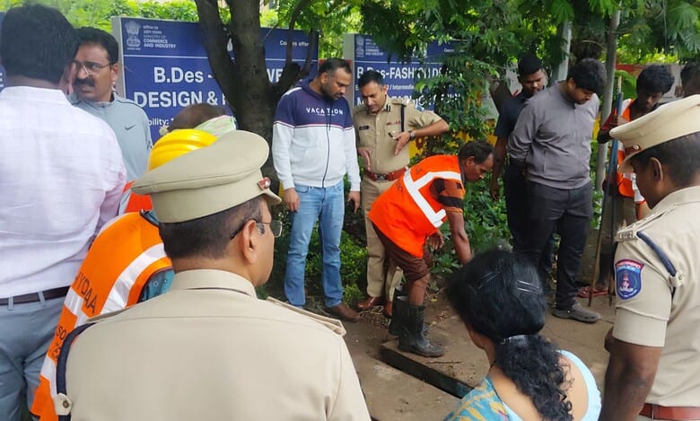 GHMC commissioner orders expediting post-monsoon activities in Hyderabad