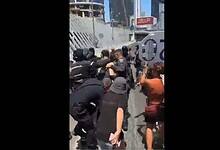 Police detain protestors in Israel
