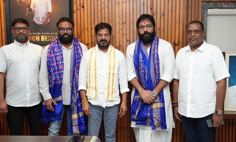Sandeep Reddy Vanga meets Telangana CM, calls it 'an absolute honor'