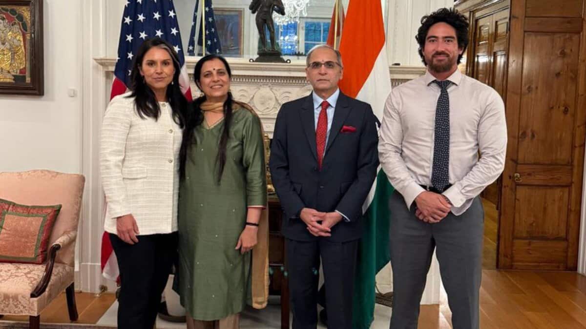 US Vinay Kwatra met Director of National Intelligence Tulsi Gabbard