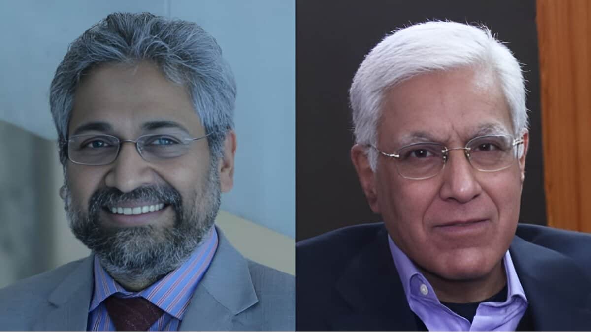 Siddharth Varadarajan (left) and Karan Thapar (right)