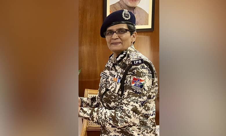 IPS Sonali Mishra