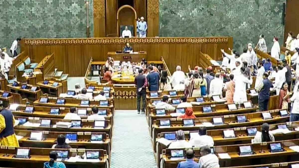 Lok Sabha suspended amid protests