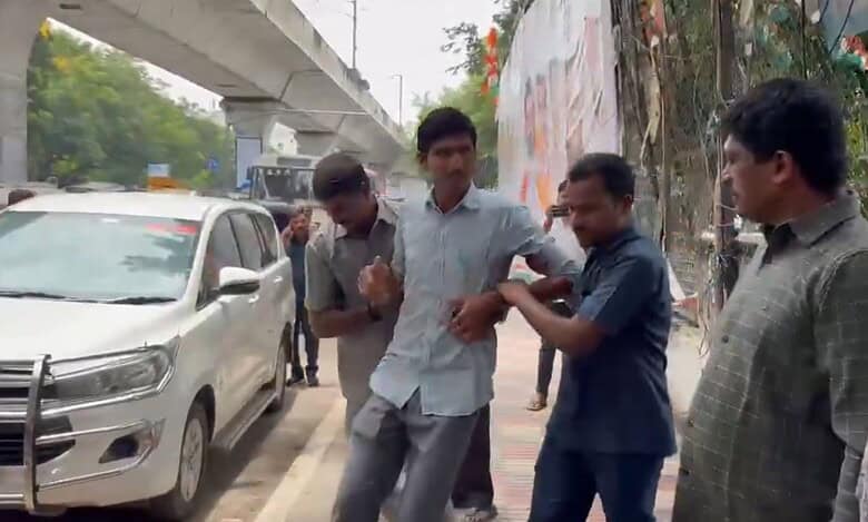 A job seeker detained at Gandhi Bhavan