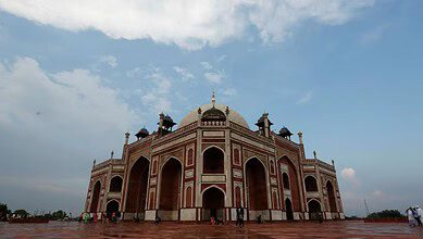 Humanyun's Tomb in Delhi