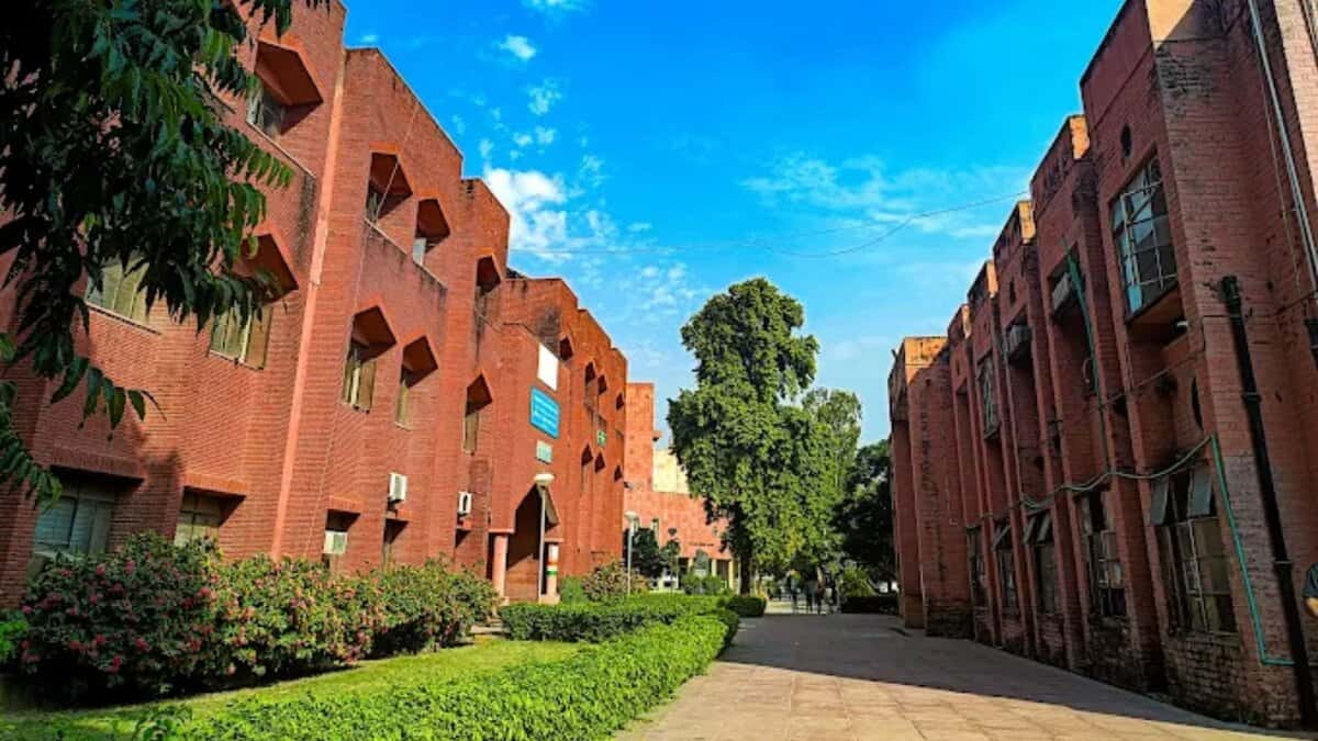 Jamia Islamia University