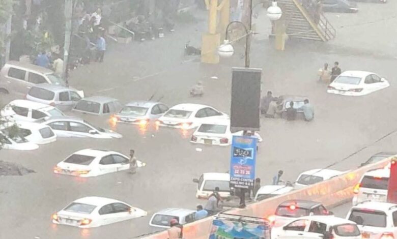 Traffic comes to a standstill amid rains in Pakistan