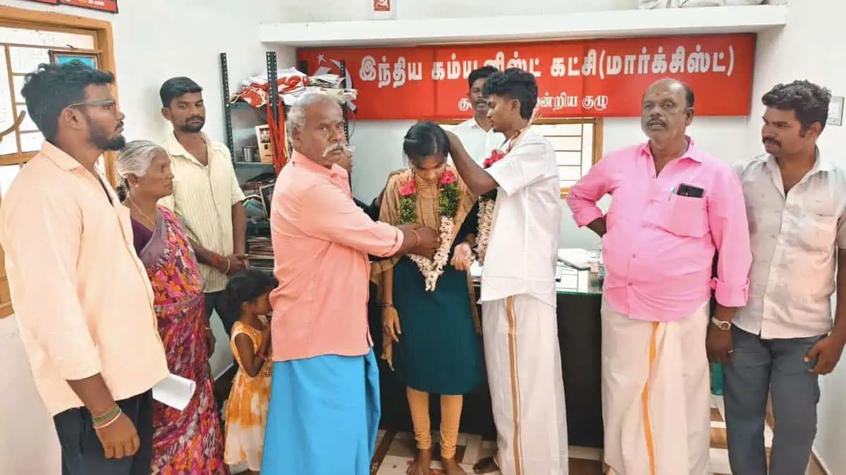 An intercaste couple tied the knot in the CPI(M) office in Tamil Nadu