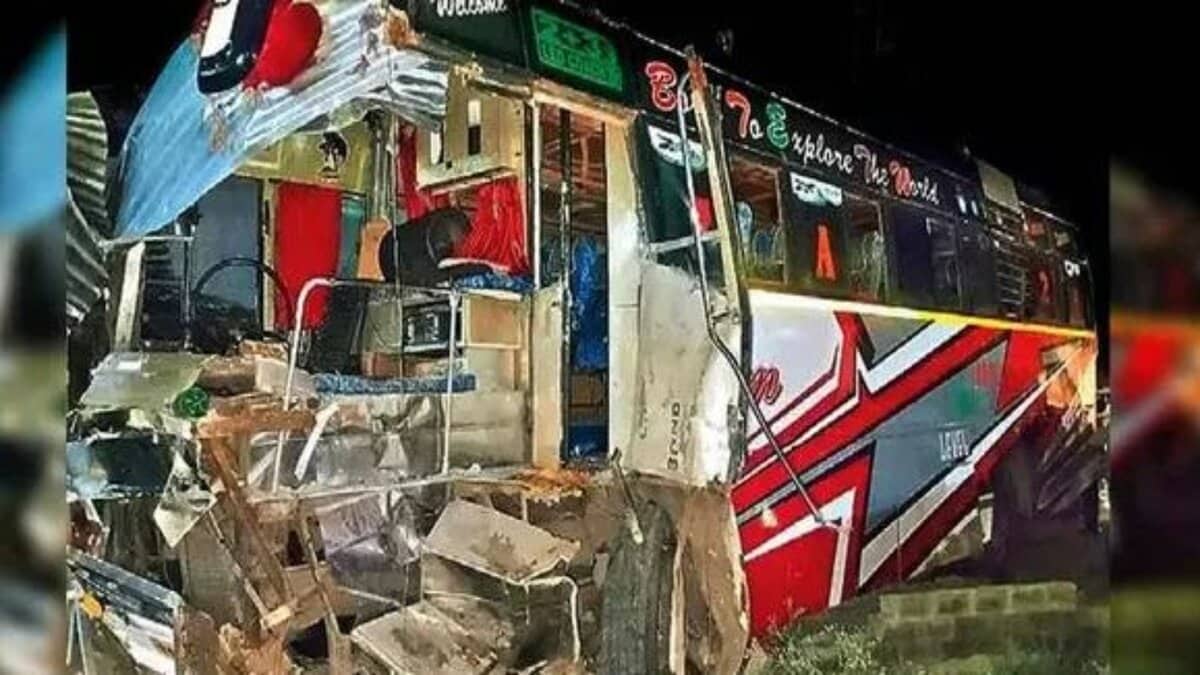 Bus accident in Mahabubabad
