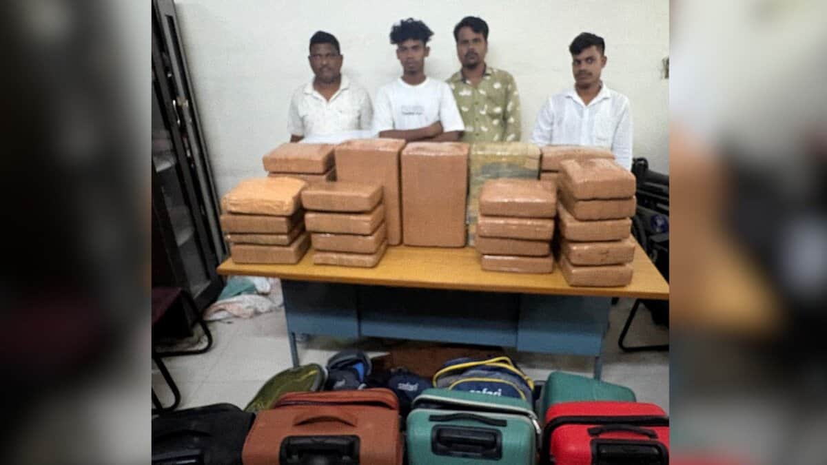 Interstate drug peddlers nabbed by EAGLE in Telangana