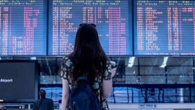 flights indicator at ariport