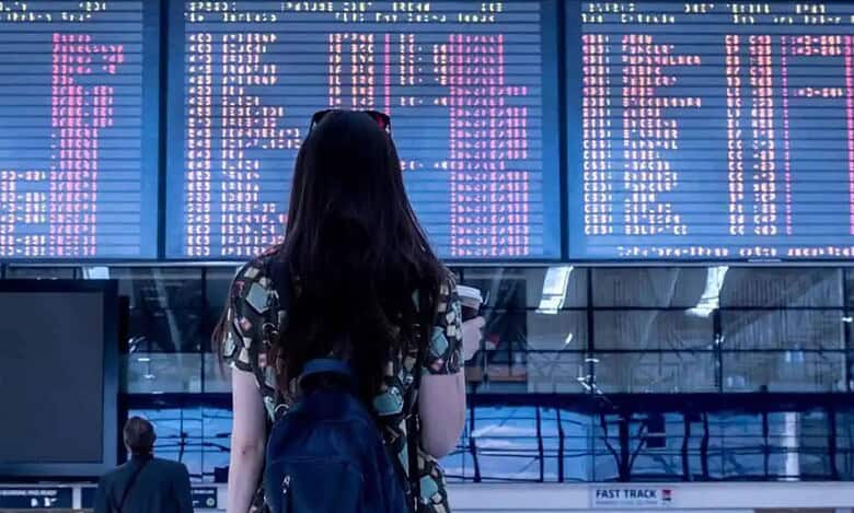 flights indicator at ariport