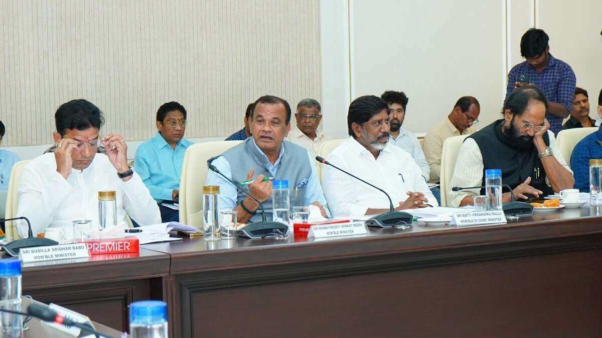 Sub-Committee of ministers on Infrastructure & Capital Works held a meeting on improving road infrastructure in Telangana