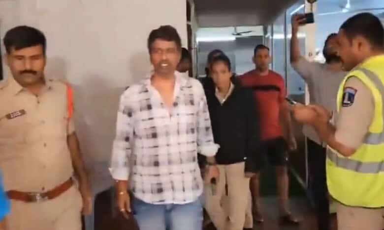 Hostel owner thrashed for misbehaving with student in Hyderabad's Madhapur