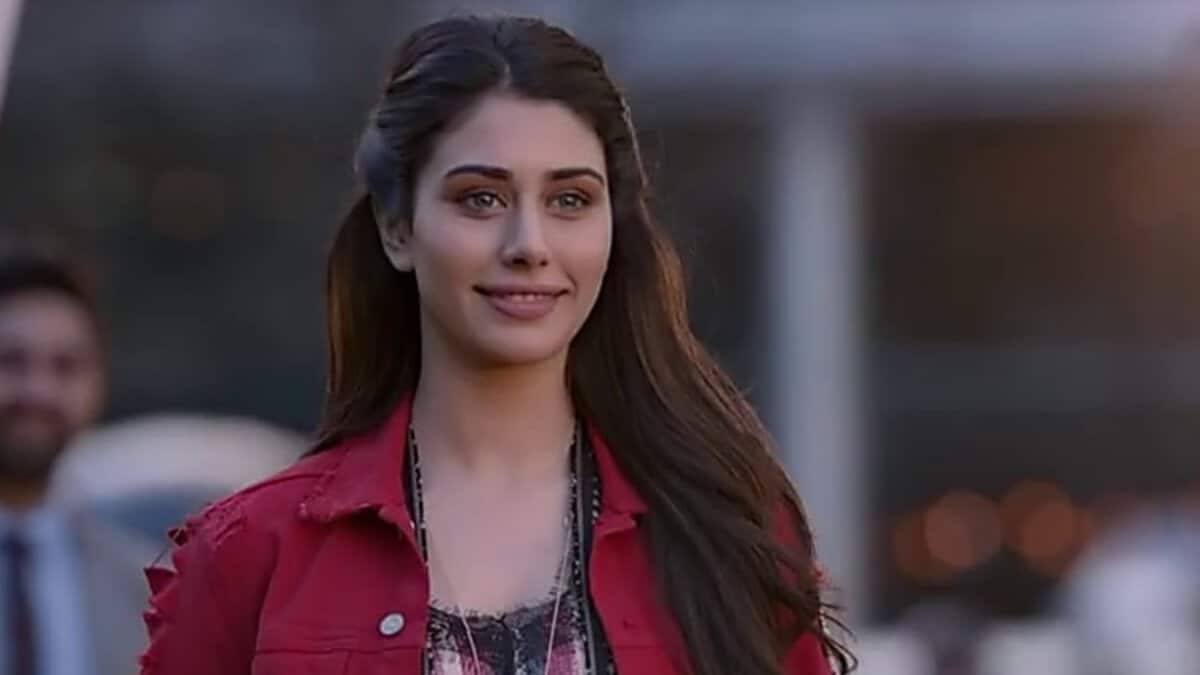 Warina Hussain