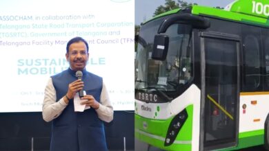 TGSRTC MD VC Sajjanar and the electric bus