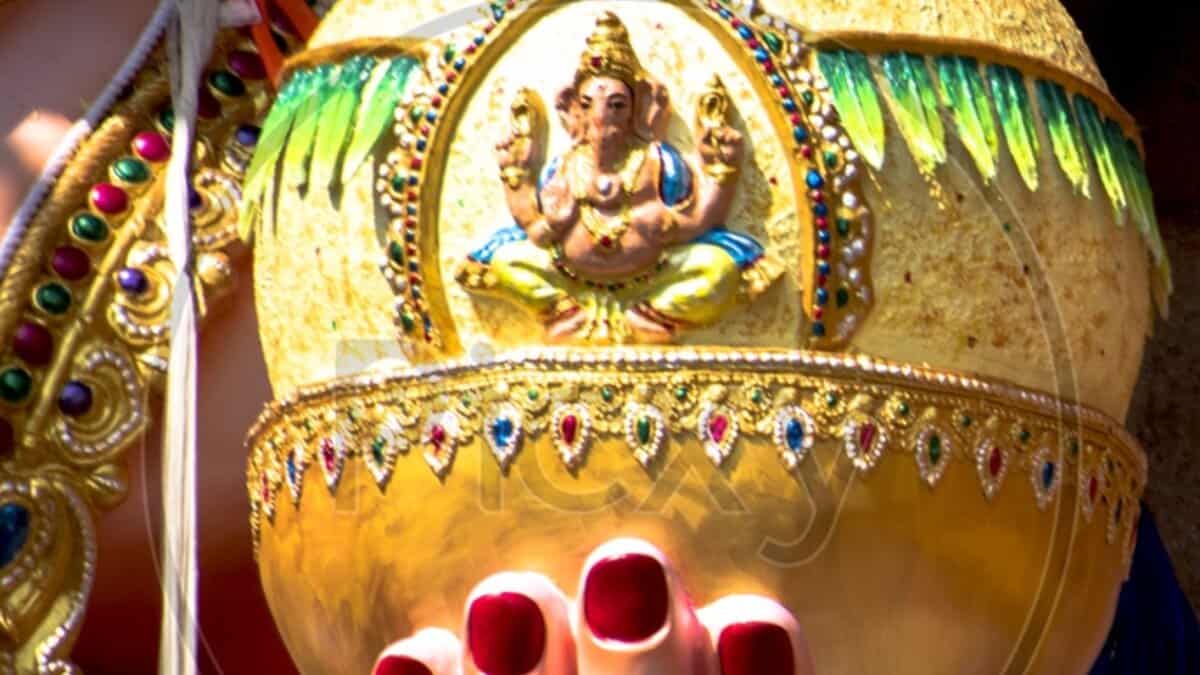Hyderabad youngster wins best deal for Ganesh laddu on Saturday, September 6, 2025.