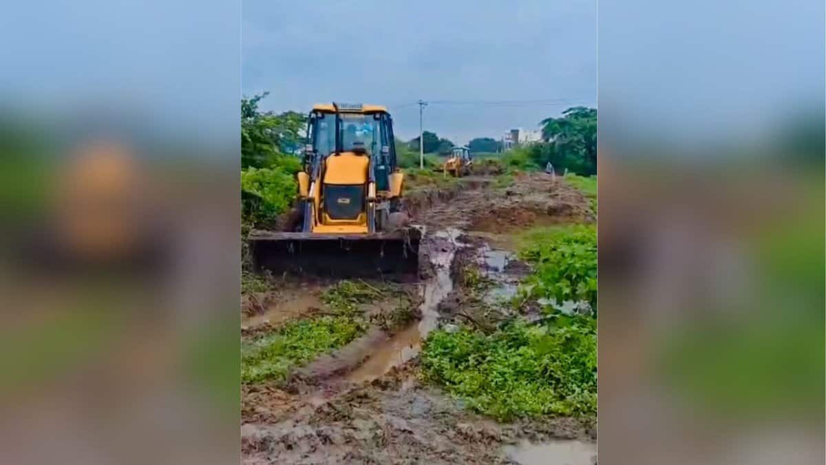 HYDRAA begins restoration of Errakunta canal