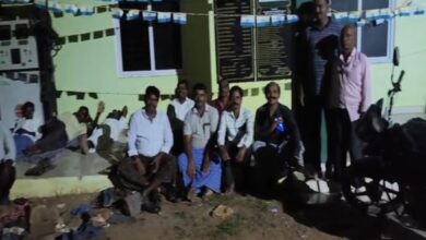 Amid urea shortage in Telangana, Farmers in Karimnagar wait for a shop to open