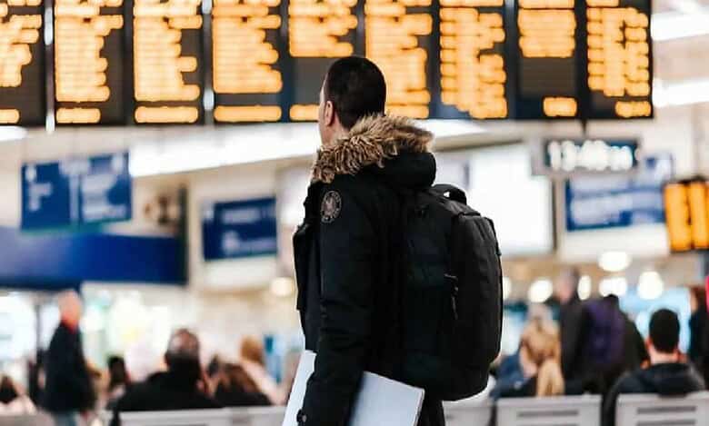 Travel airport, students flight