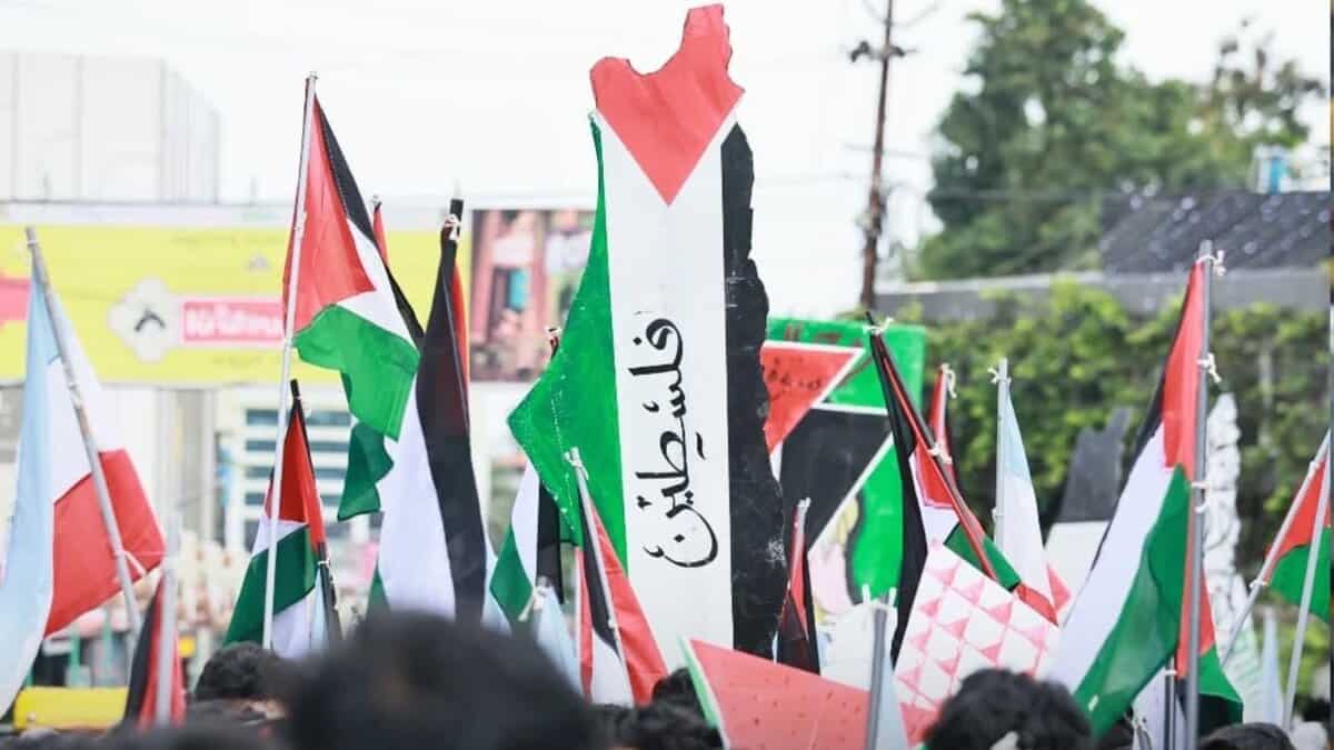 Student Islamic Organisation (SIO) organised a Pro-Palestine rally in Kannur, Kerala
