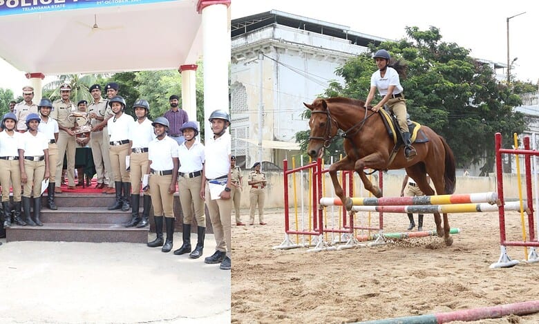 Hyderabad commissioner of Police poses with women constables inducted in the mounted unit