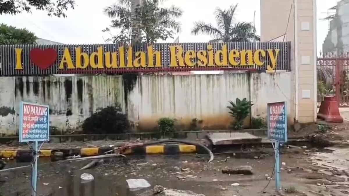 Abdullah Residency in Meerut