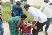 A woman farmer collapses while waiting to purchase urea in Telangana