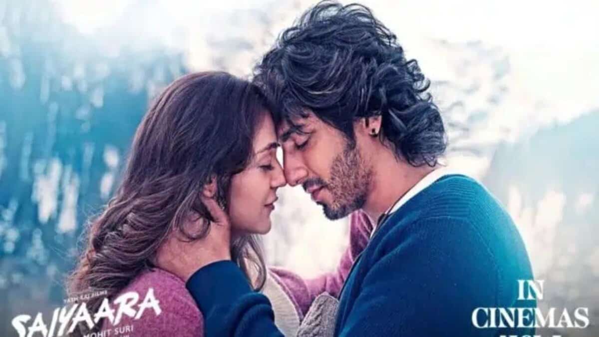 A poster of the Movie Saiyaara