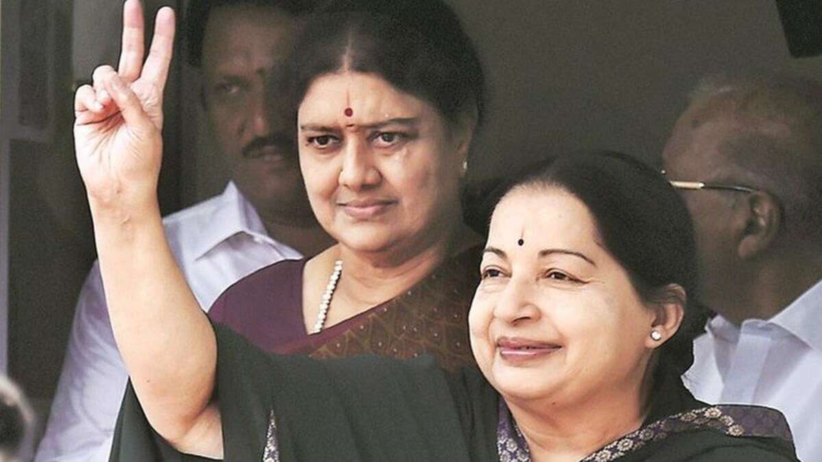 Former Tamil Nadu chief minister the late J Jayalalitha (front) and her trusted aide Sasikala (behind)