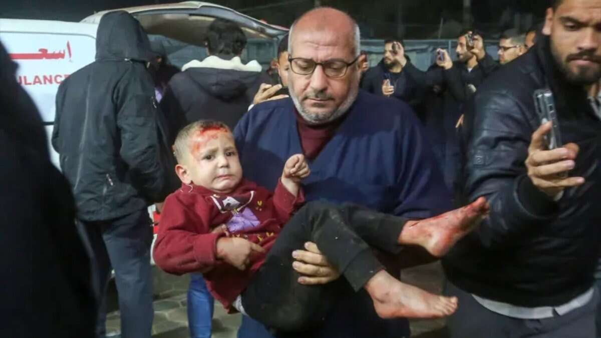 Israel kills Palestinians