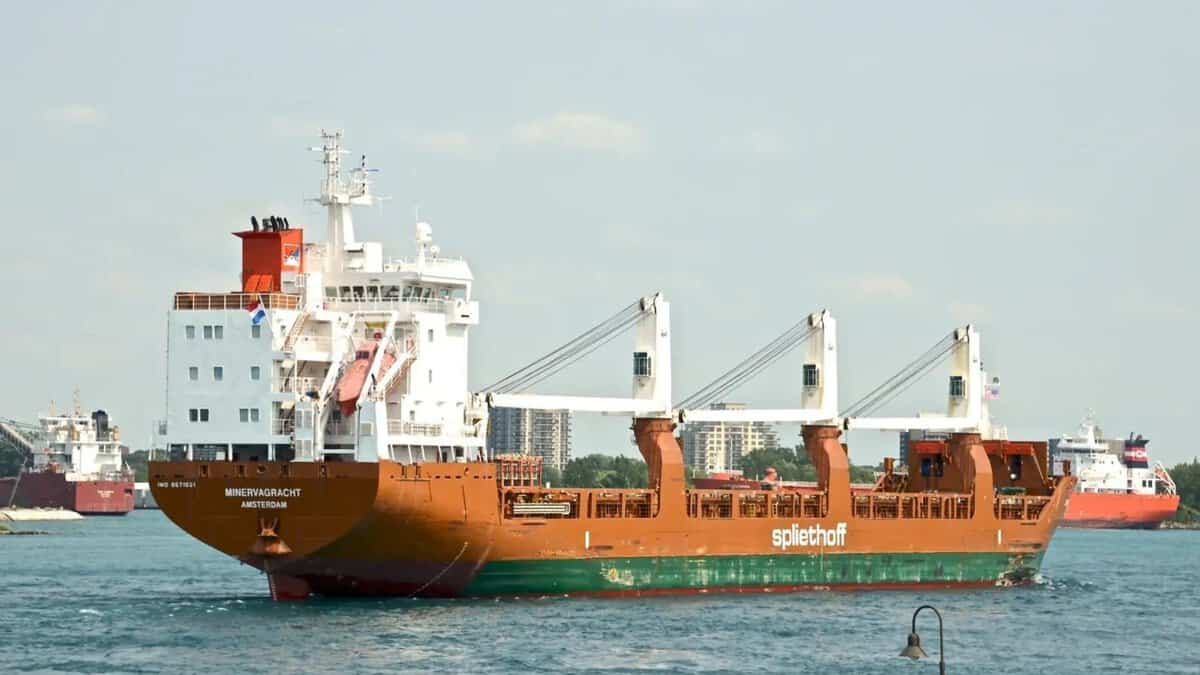A Cargo Ship attacked in Yemen